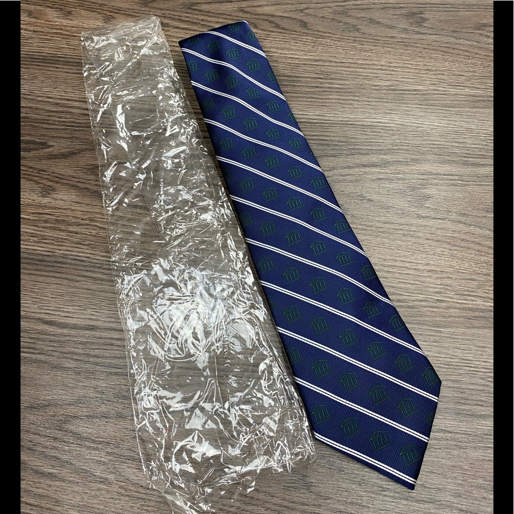 Wilson & Bow NWT Navy Bright School Stripe Tie